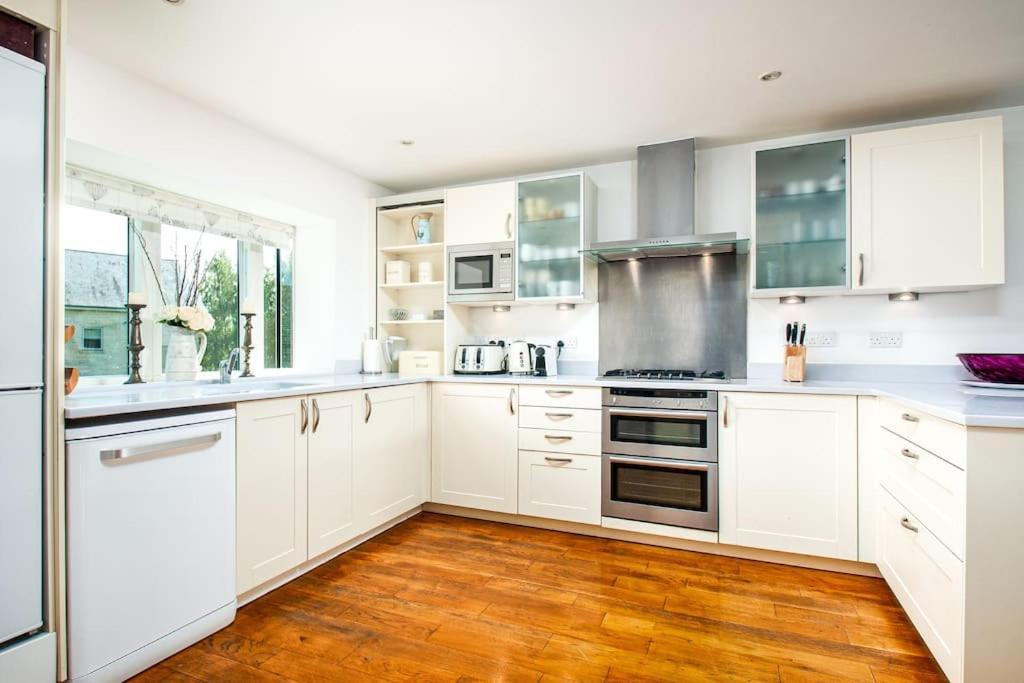 Blueberry Cottage - Lower Mill Estate Somerford Keynes Exterior foto